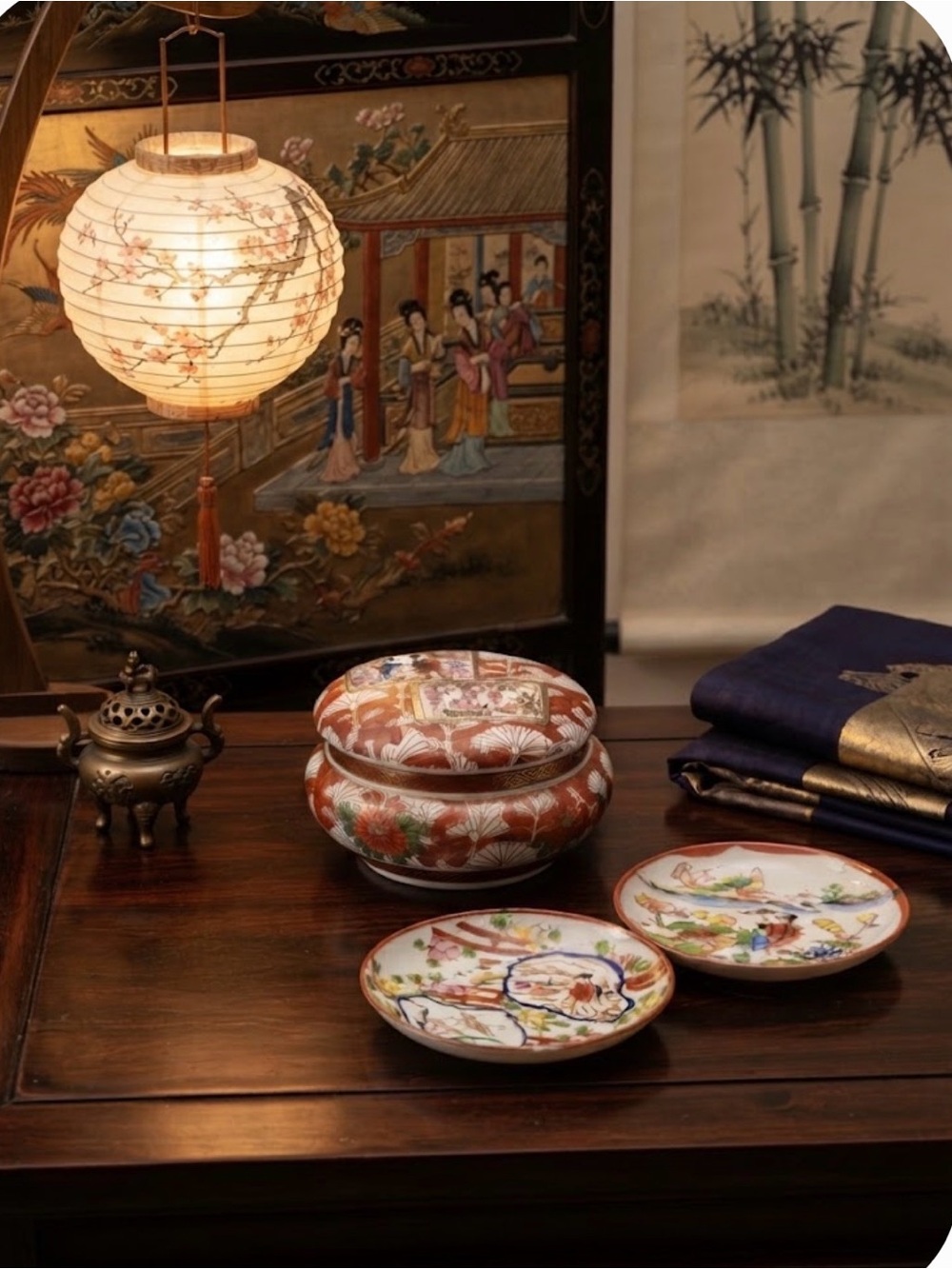 Estate Sale VTG Japanese porcelain pieces - Picture 2 of 6